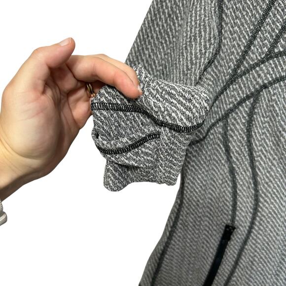 Lululemon Define Jacket Women's Sz 6 Heathered Herringbone Black Luon Outdoors - Picture 7 of 9